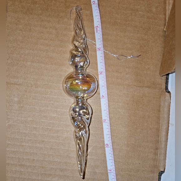 Hand Blown Elegant Glass Icicle Finial Christmas Ornaments Iridescent Set Of 4 - Picture 7 of 7